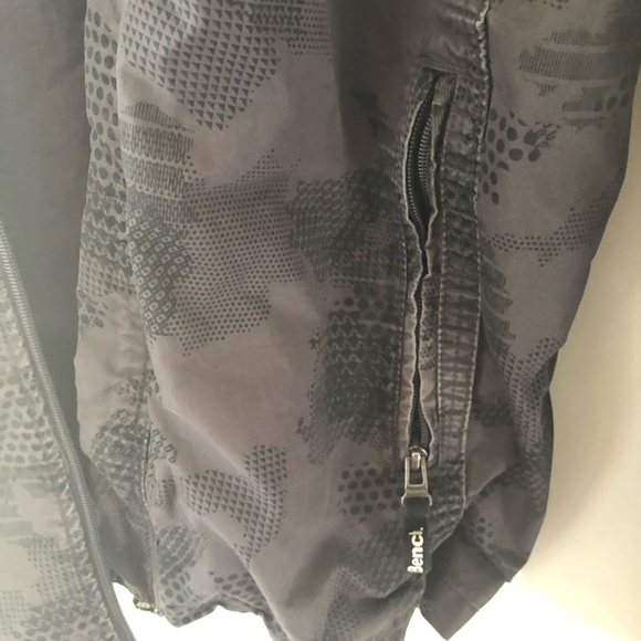 Bench jacket - Picture 7 of 9